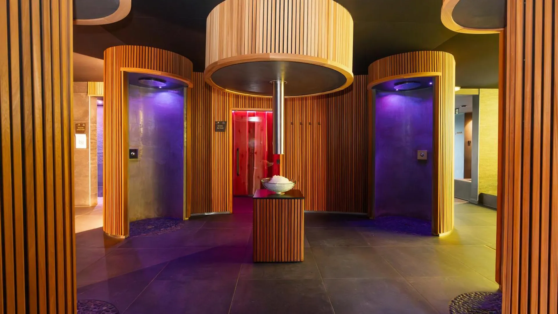 Domaine Des Thermes Awans 4*,  Belgium