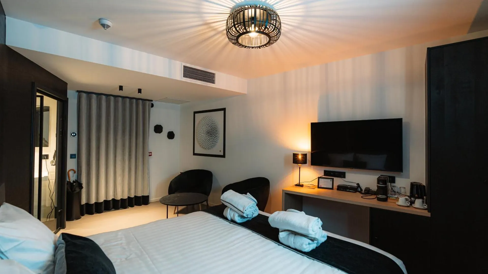 Domaine Des Thermes Awans Hotel